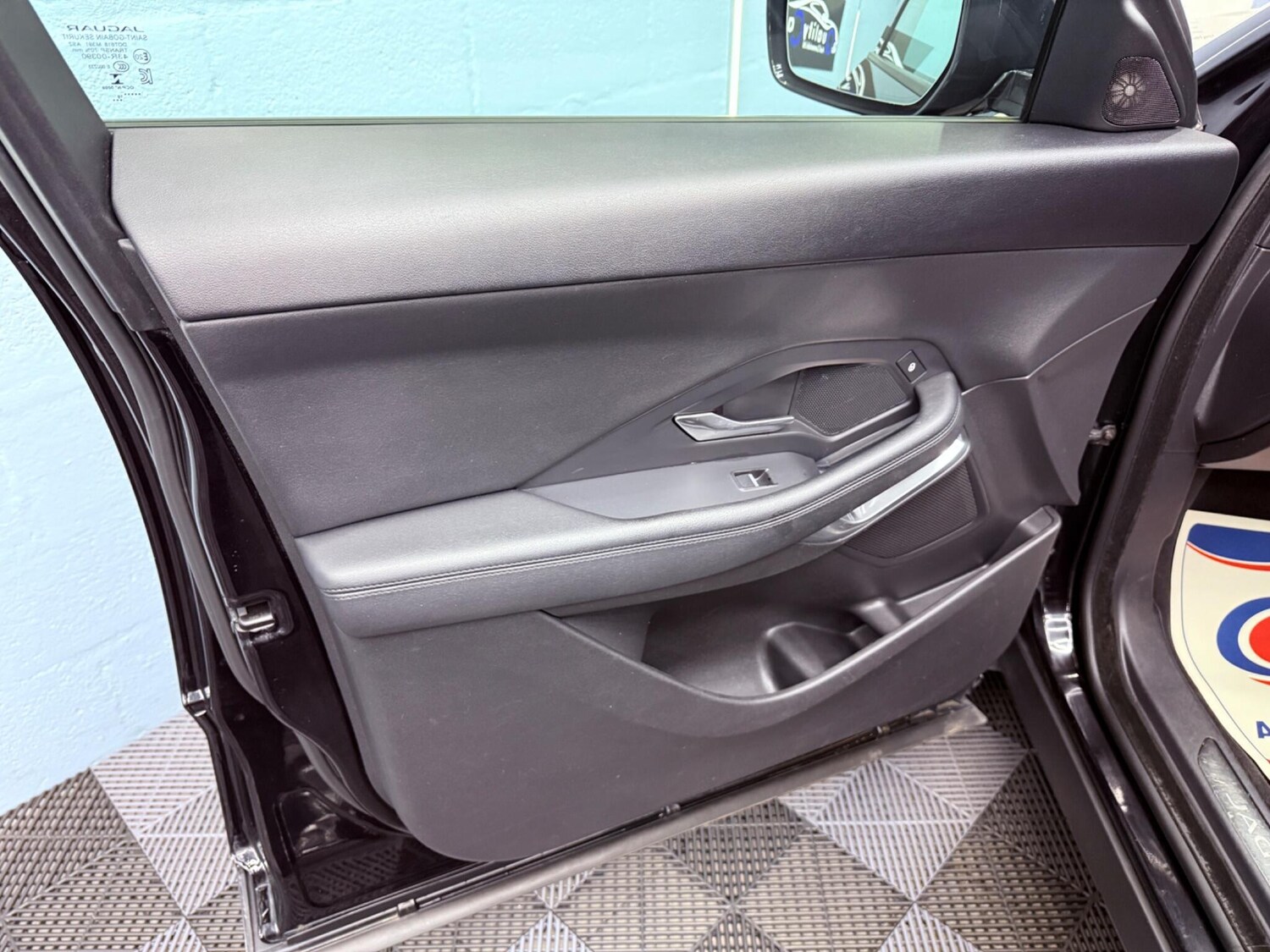 Used Jaguar E-Pace 2019 for sale - 78034310: Photo 25