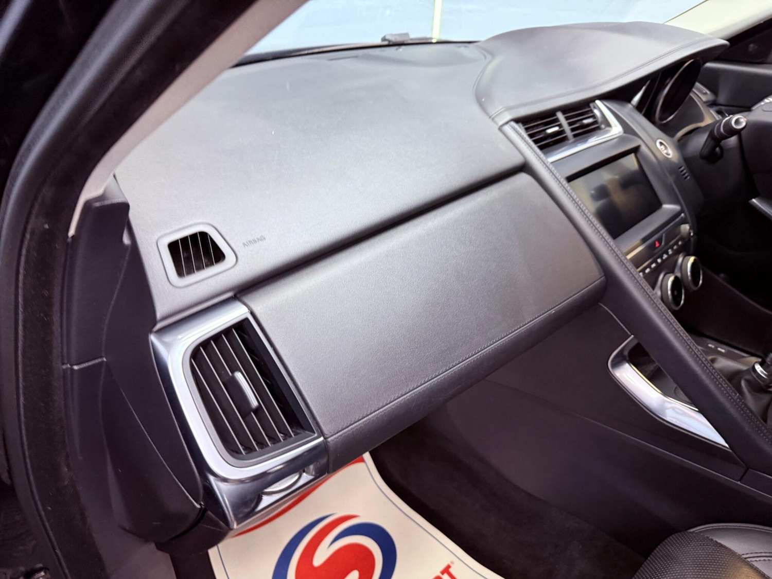 Used Jaguar E-Pace 2019 for sale - 78034310: Photo 27