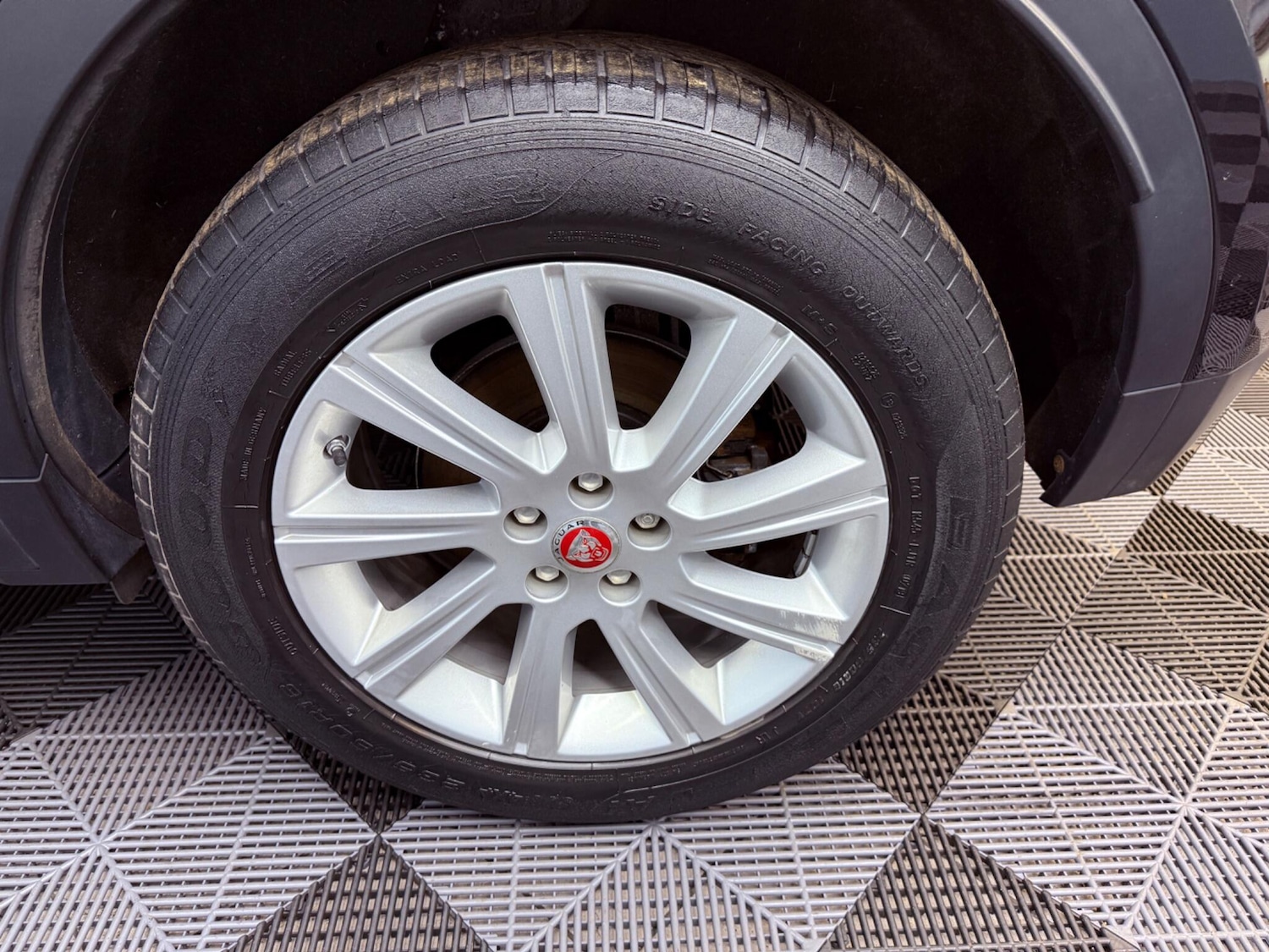 Used Jaguar E-Pace 2019 for sale - 78034310: Photo 33