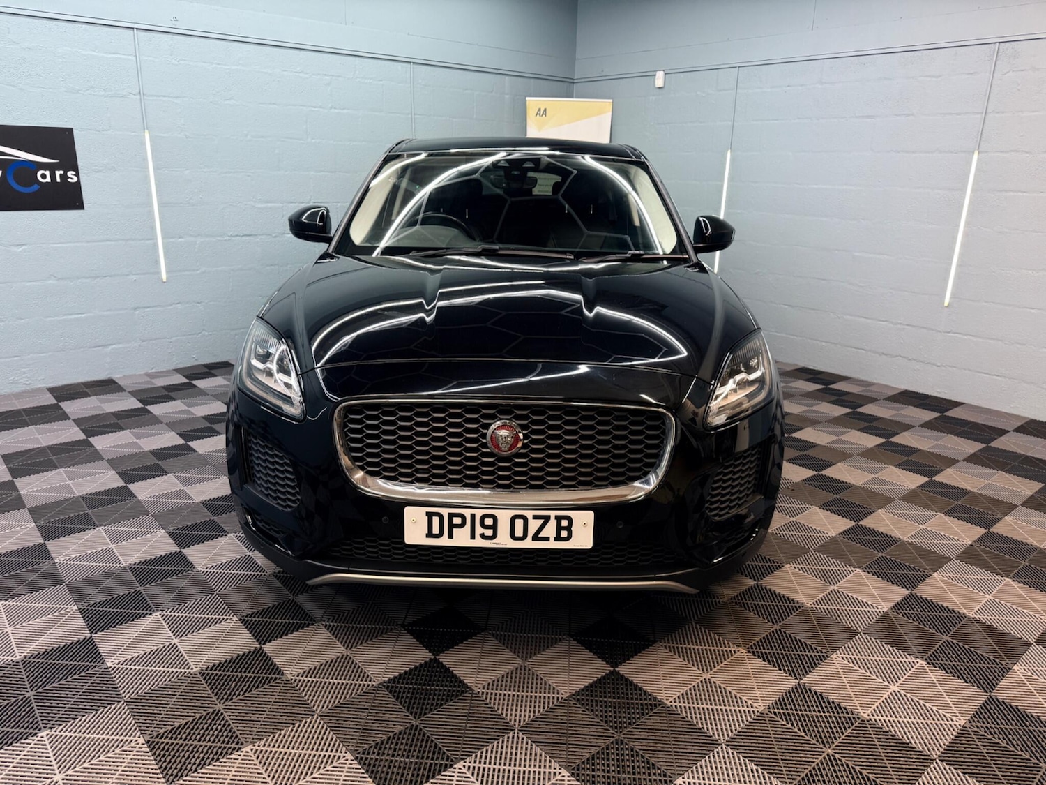 Used Jaguar E-Pace 2019 for sale - 78034310: Photo 7
