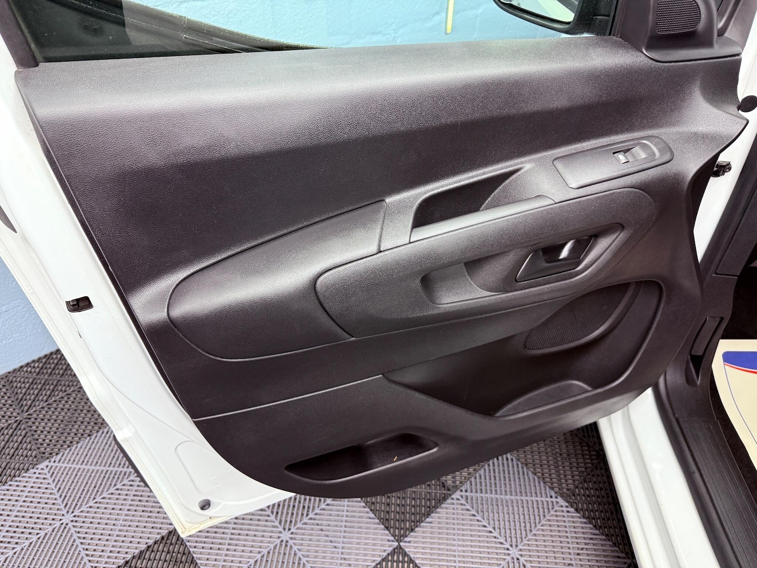 Used Vauxhall Combo 2019 for sale - 76988516: Photo 24