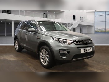Used Land Rover Discovery Sport 2018 for sale - 76259801: Photo 2