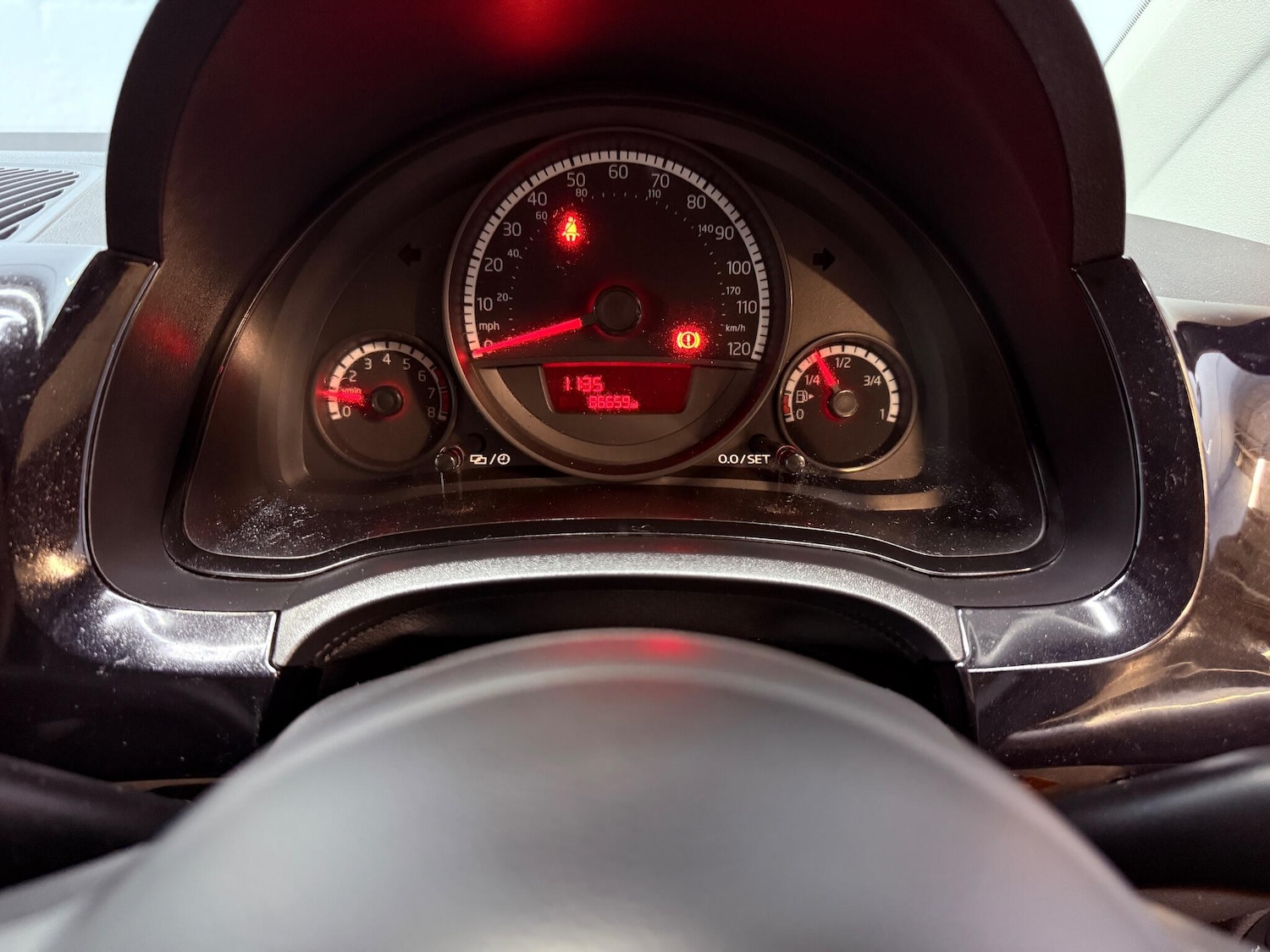 Used Volkswagen up! 2015 for sale - 75978118: Photo 12