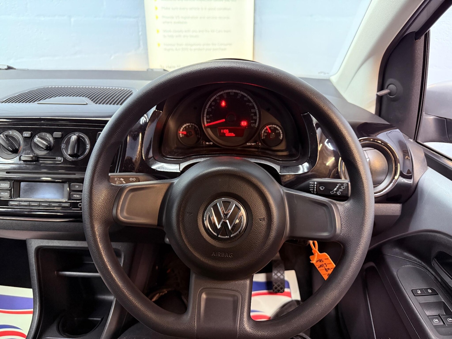 Used Volkswagen up! 2015 for sale - 75978118: Photo 13