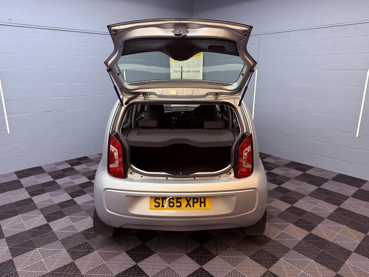 Used Volkswagen up! 2015 for sale - 75978118: Photo 22