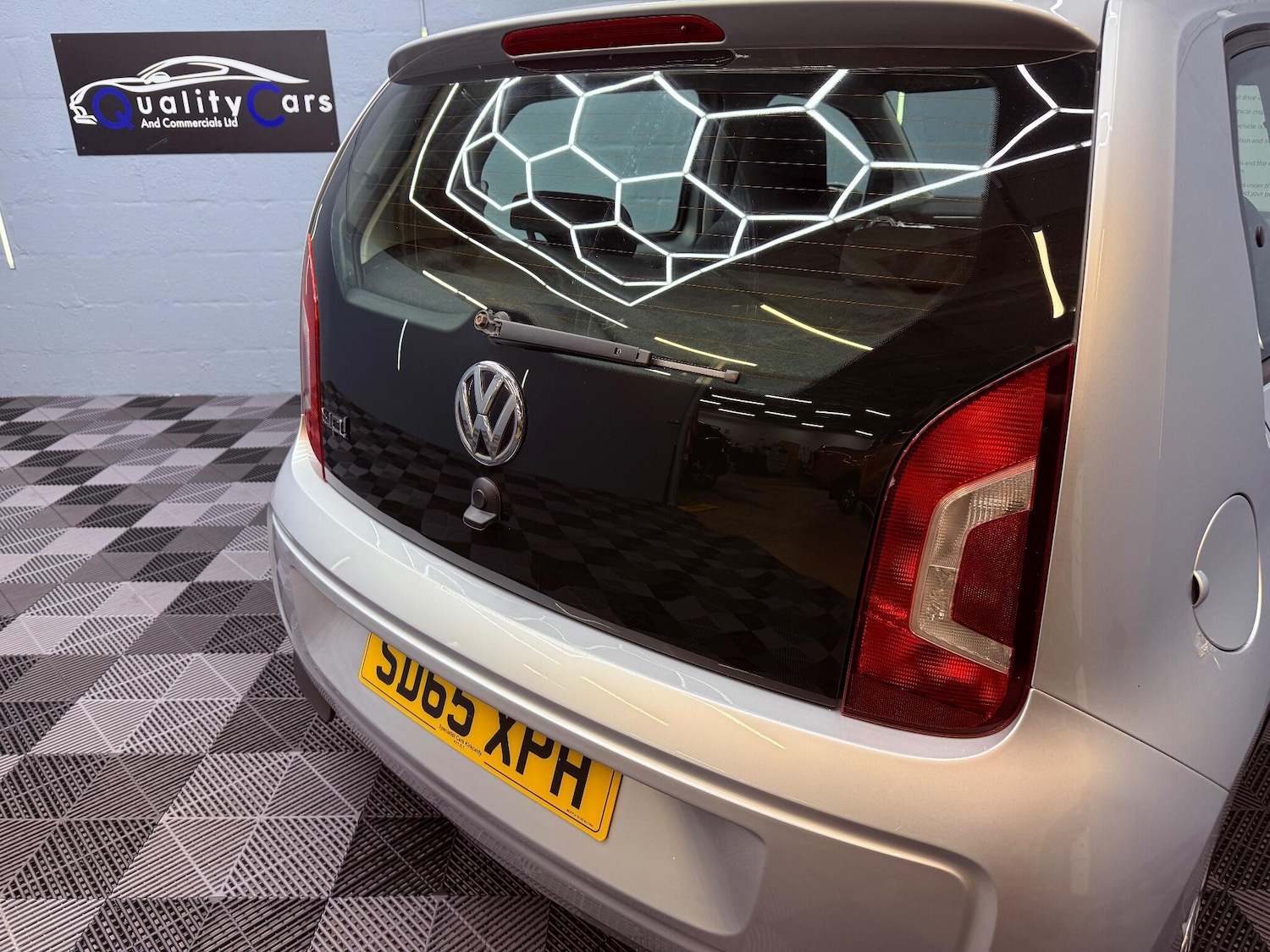 Used Volkswagen up! 2015 for sale - 75978118: Photo 23