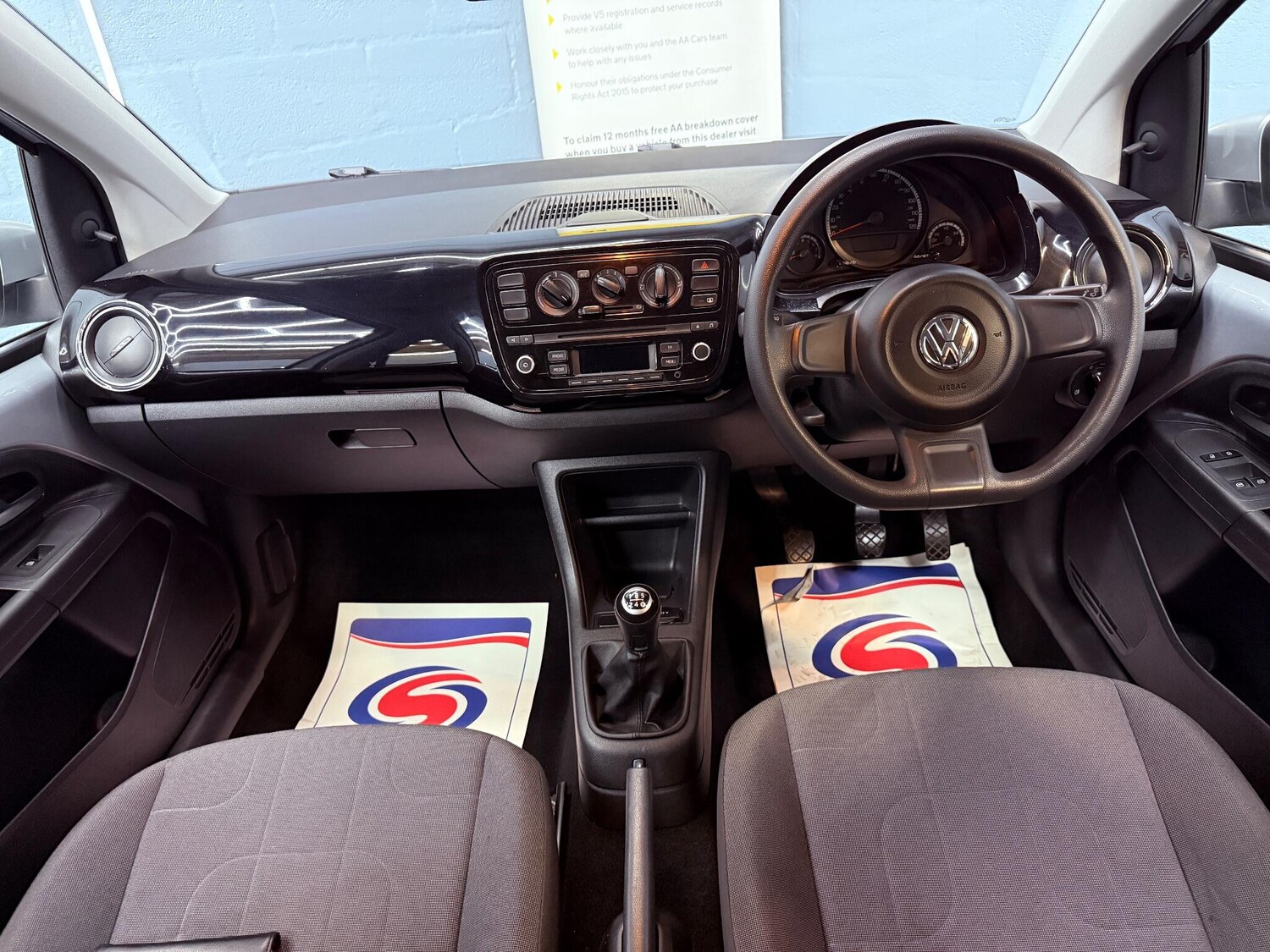 Used Volkswagen up! 2015 for sale - 75978118: Photo 26