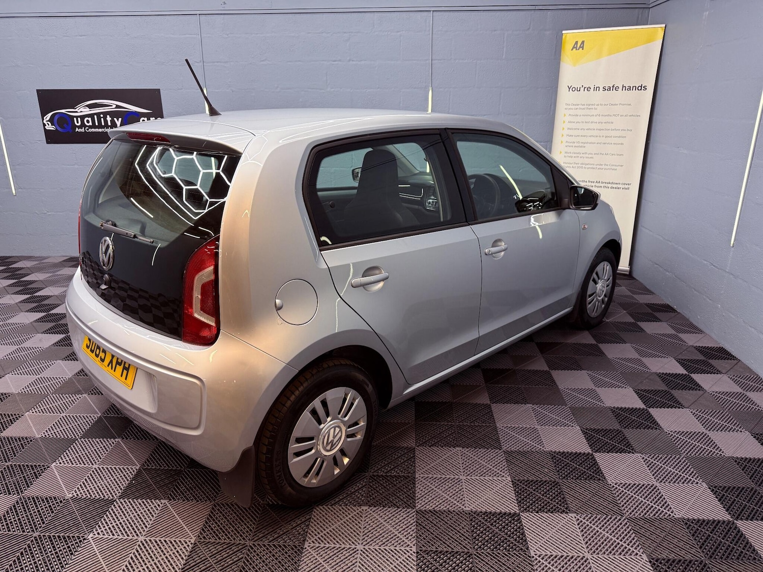 Used Volkswagen up! 2015 for sale - 75978118: Photo 34