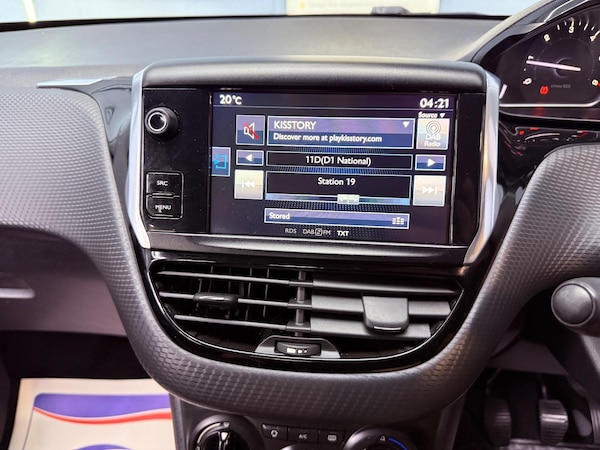 Used Peugeot 208 2017 for sale - 76002495: Photo 5