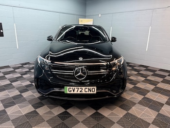 Used Mercedes-Benz EQC 2022 for sale - 77215515: Photo