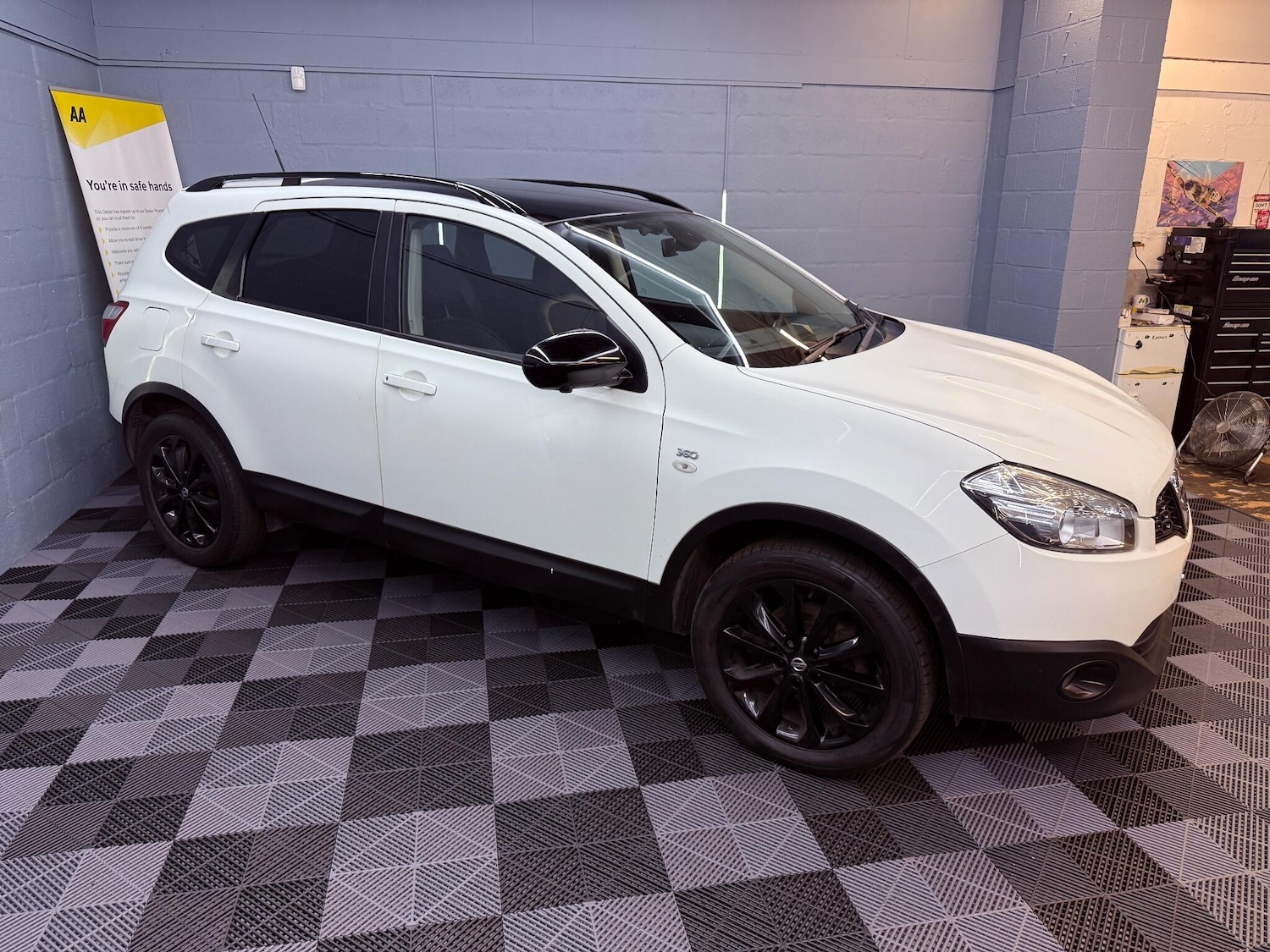 Used Nissan Qashqai+2 2013 for sale - 76572614: Photo 2