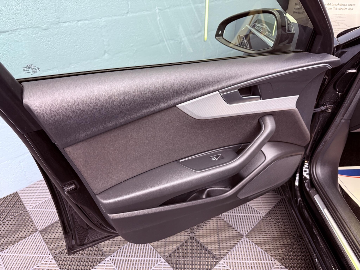 Used Audi A4 2016 for sale - 76865863: Photo 20