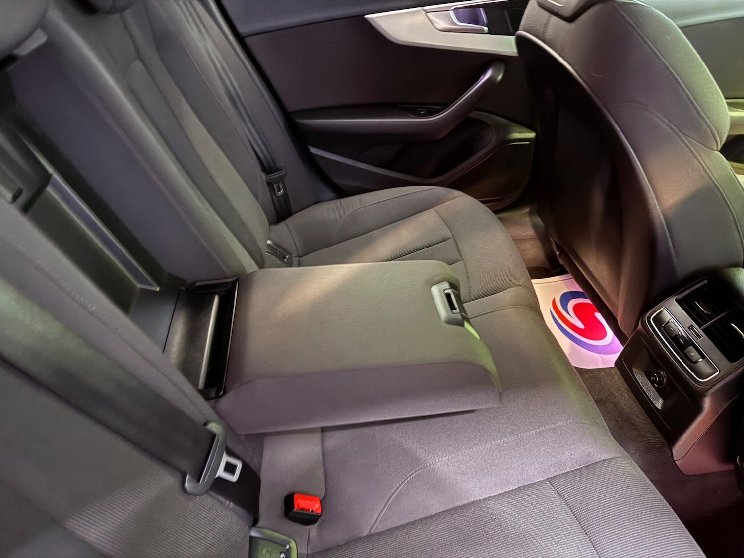 Used Audi A4 2016 for sale - 76865863: Photo 37