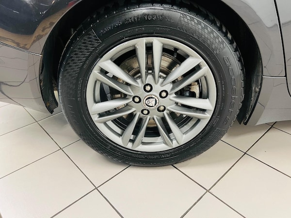 Used Jaguar XF 2012 for sale - 74680379: Photo 20