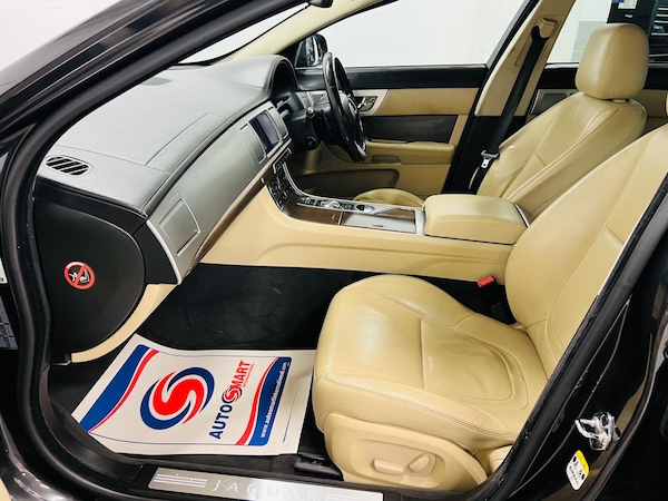 Used Jaguar XF 2012 for sale - 74680379: Photo 31