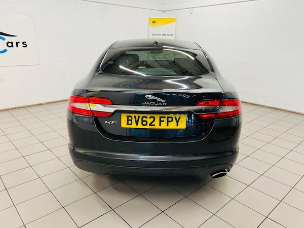 Used Jaguar XF 2012 for sale - 74680379: Photo 7