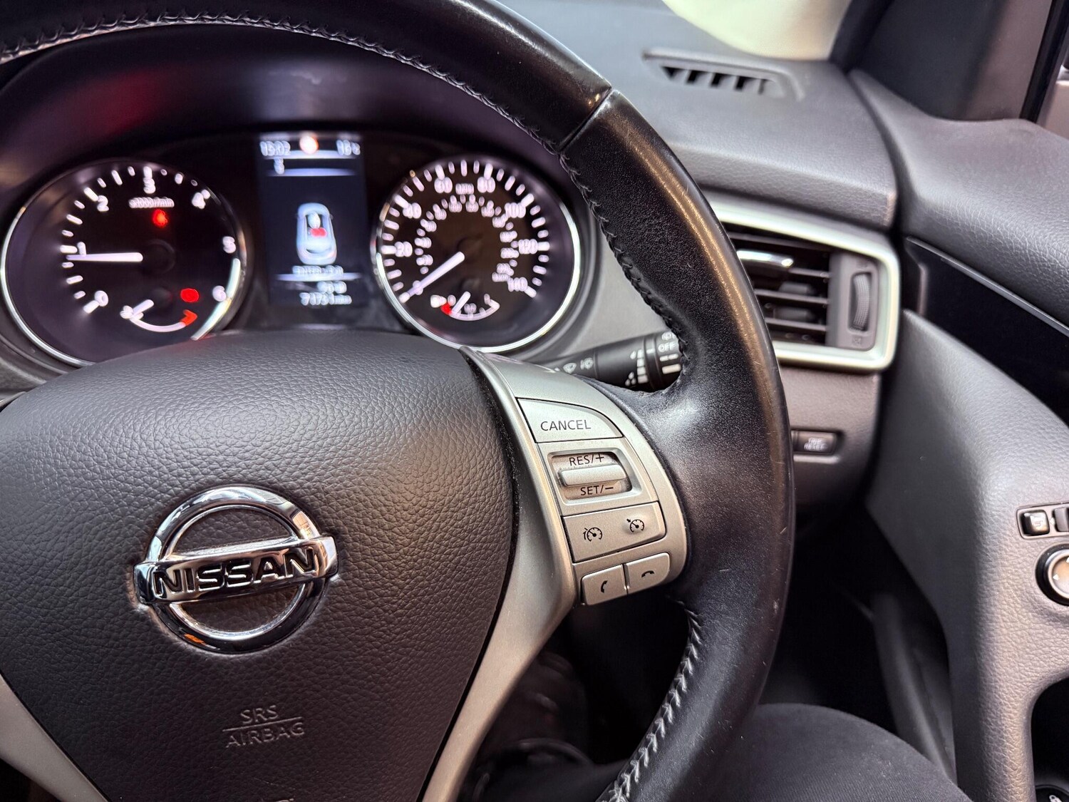 Used Nissan Qashqai 2017 for sale - 76336466: Photo 29