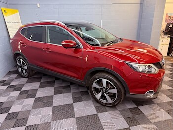 Used Nissan Qashqai 2017 for sale - 76336466: Photo