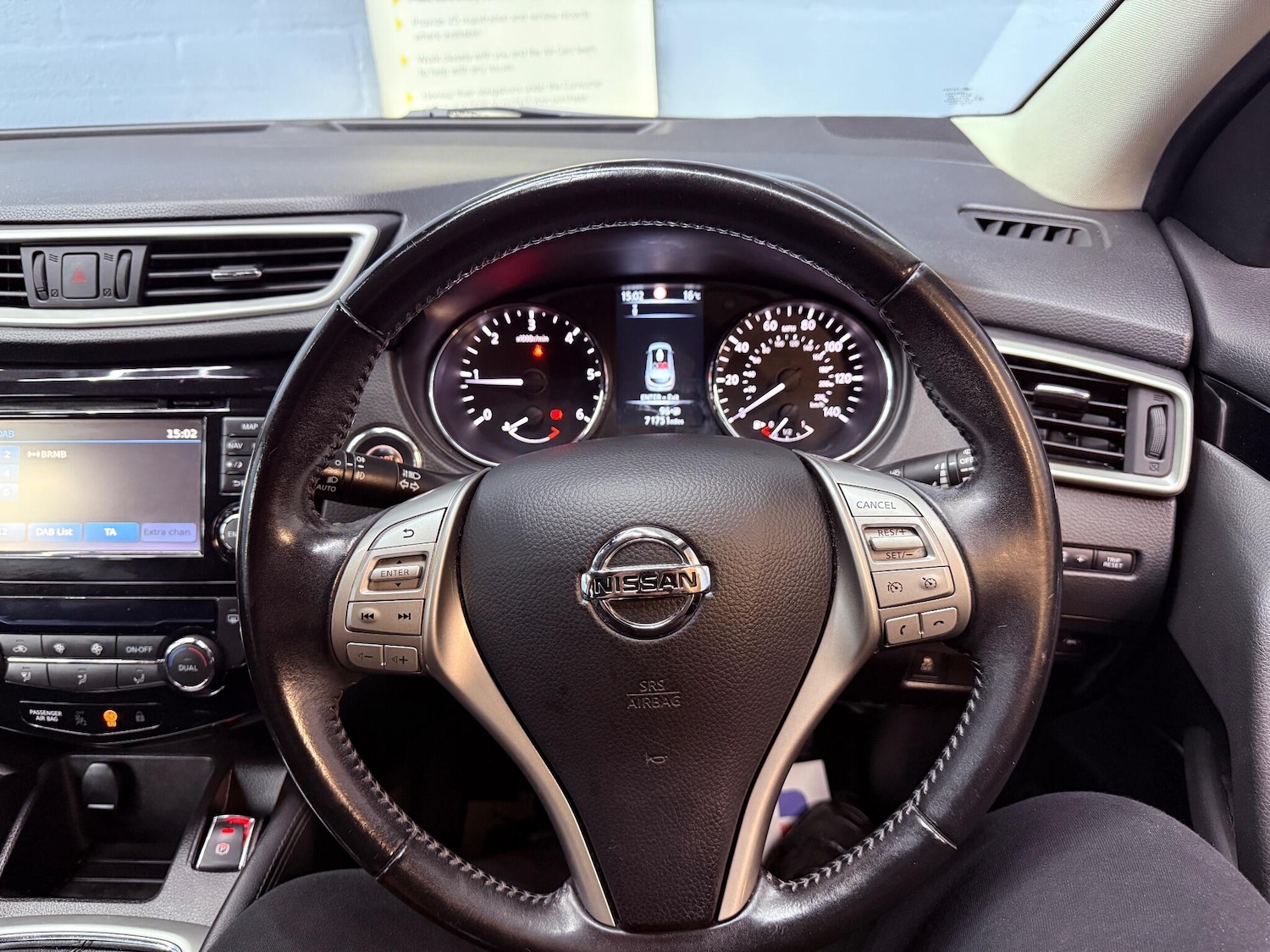 Used Nissan Qashqai 2017 for sale - 76336466: Photo 32