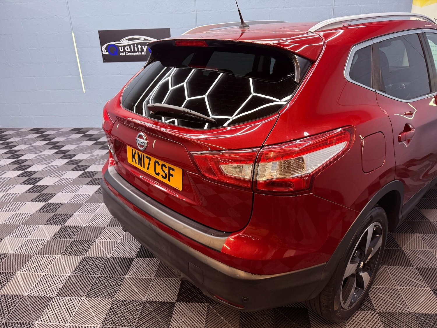 Used Nissan Qashqai 2017 for sale - 76336466: Photo 8