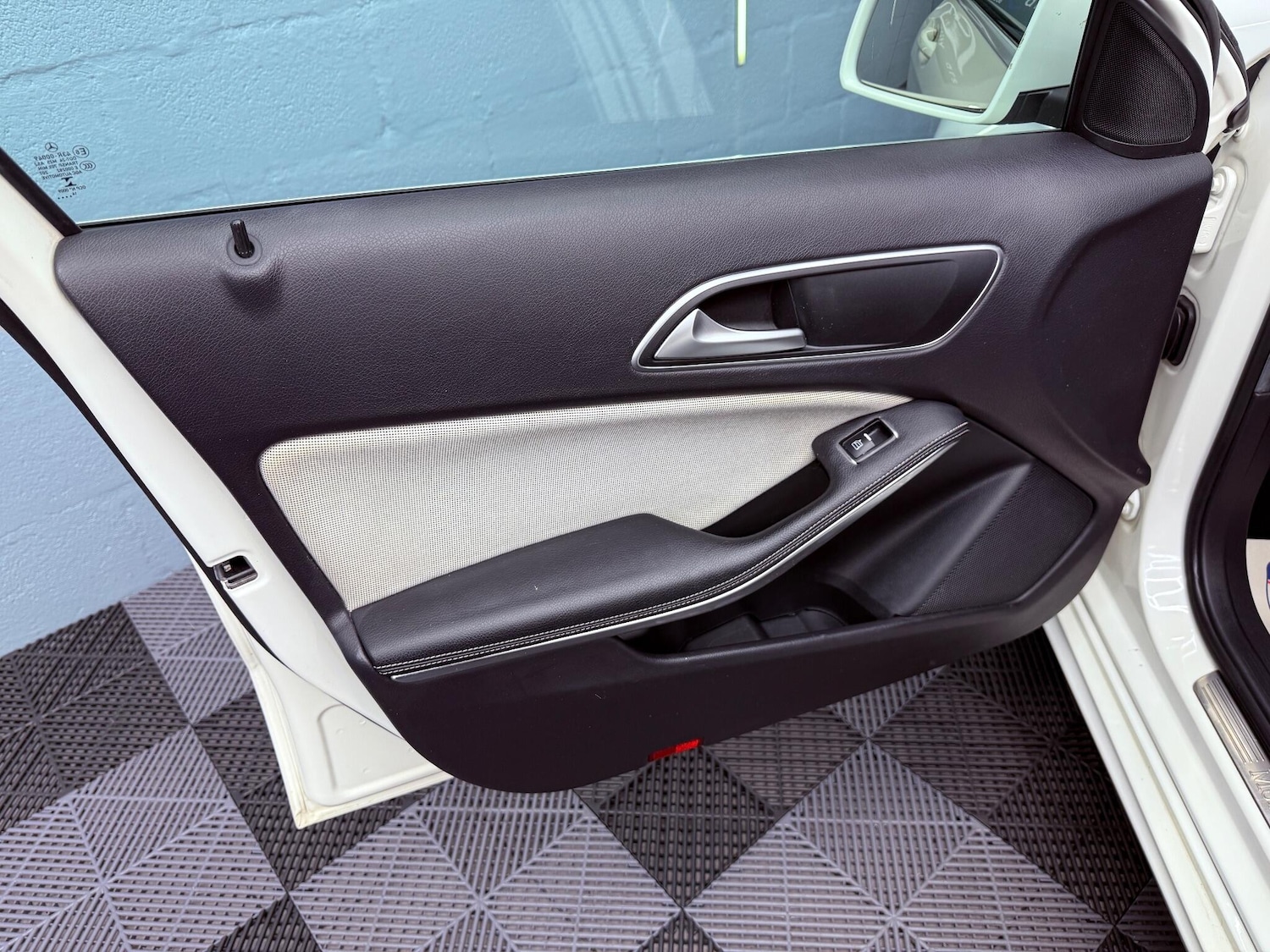 Used Mercedes-Benz A-Class 2015 for sale - 76926029: Photo 20