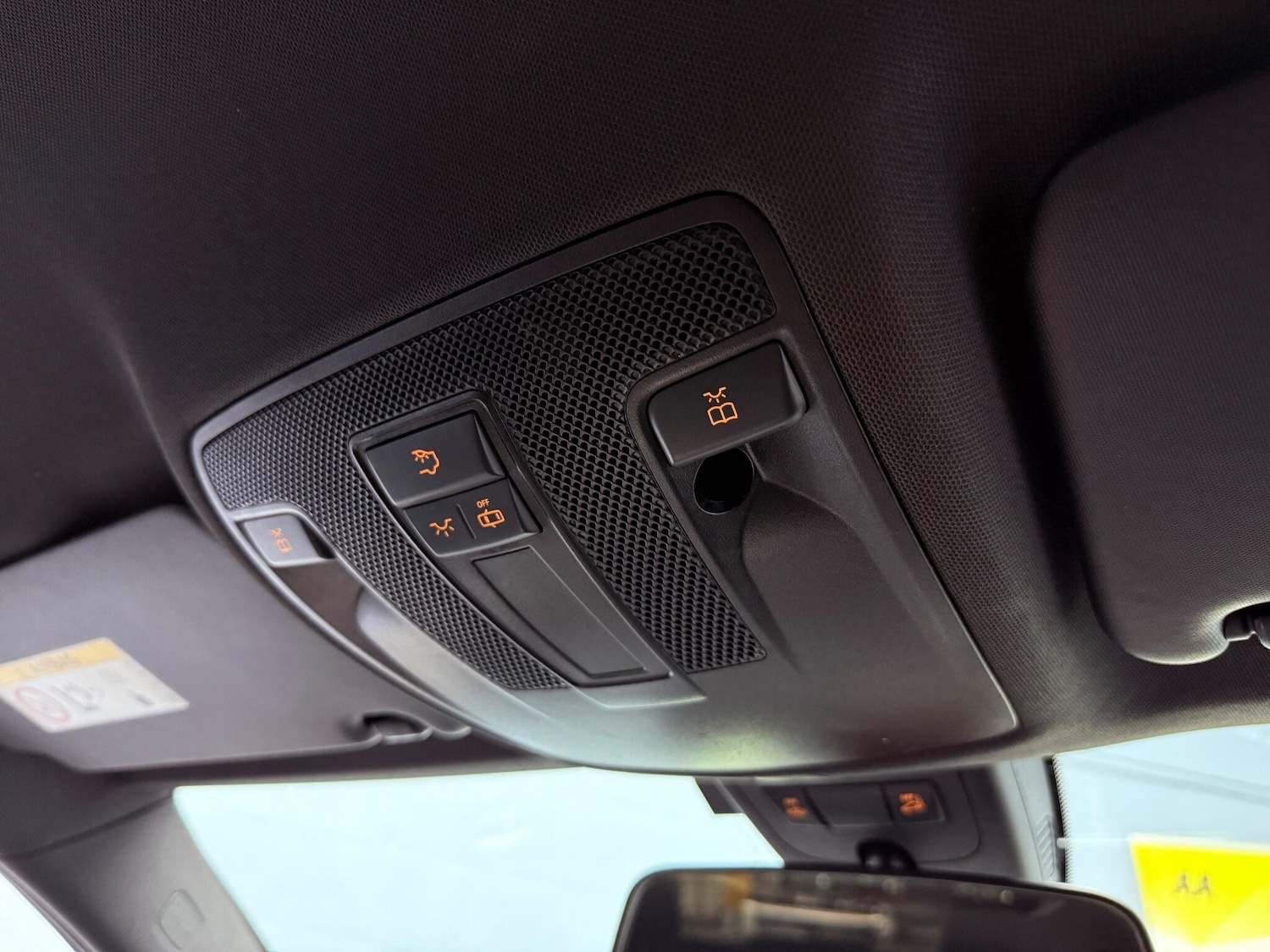 Used Mercedes-Benz A-Class 2015 for sale - 76926029: Photo 9