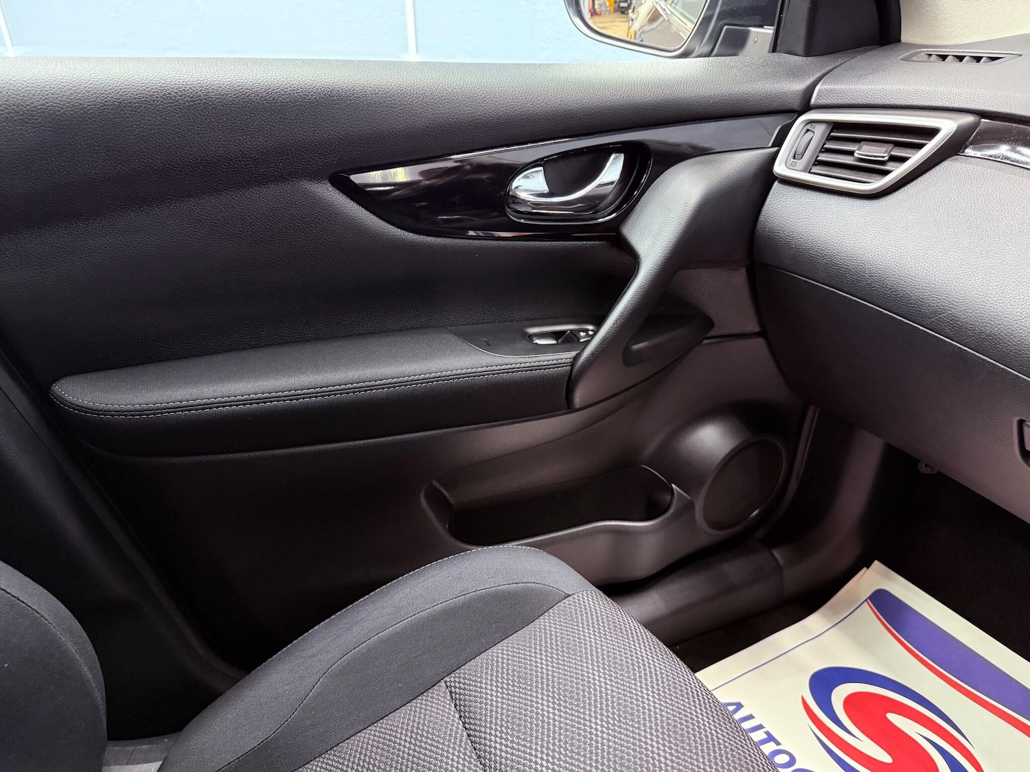 Used Nissan Qashqai 2015 for sale - 76336551: Photo 10