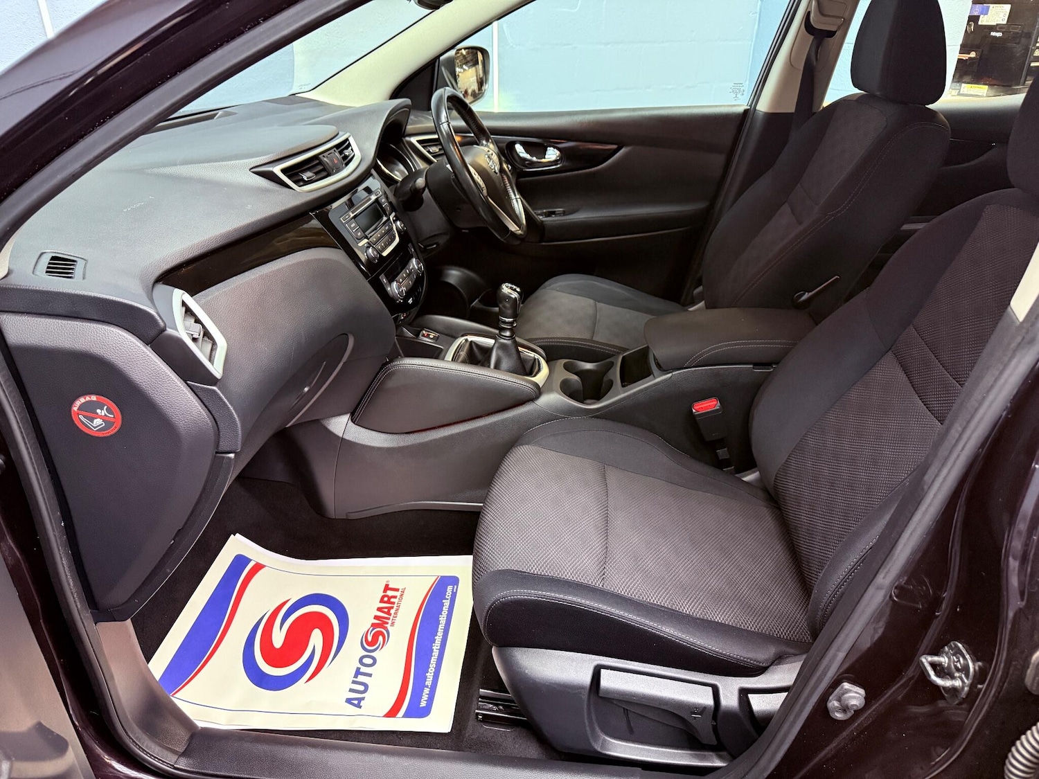 Used Nissan Qashqai 2015 for sale - 76336551: Photo 25