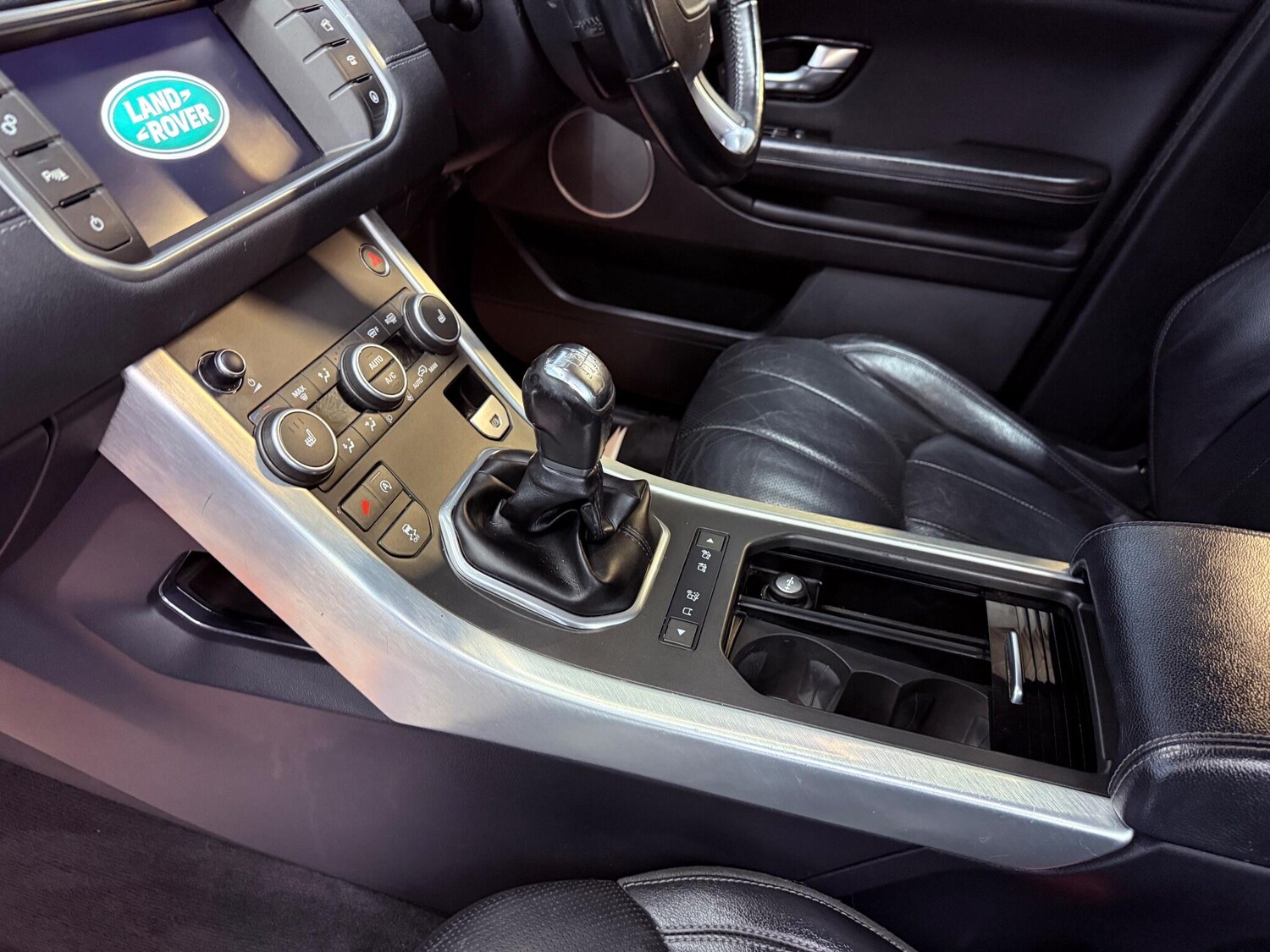 Used Land Rover Range Rover Evoque 2016 for sale - 76432130: Photo 28