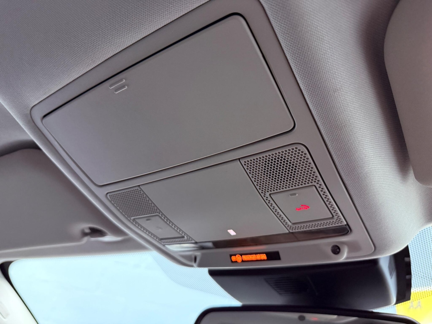 Used Jaguar XE 2016 for sale - 77793869: Photo 15