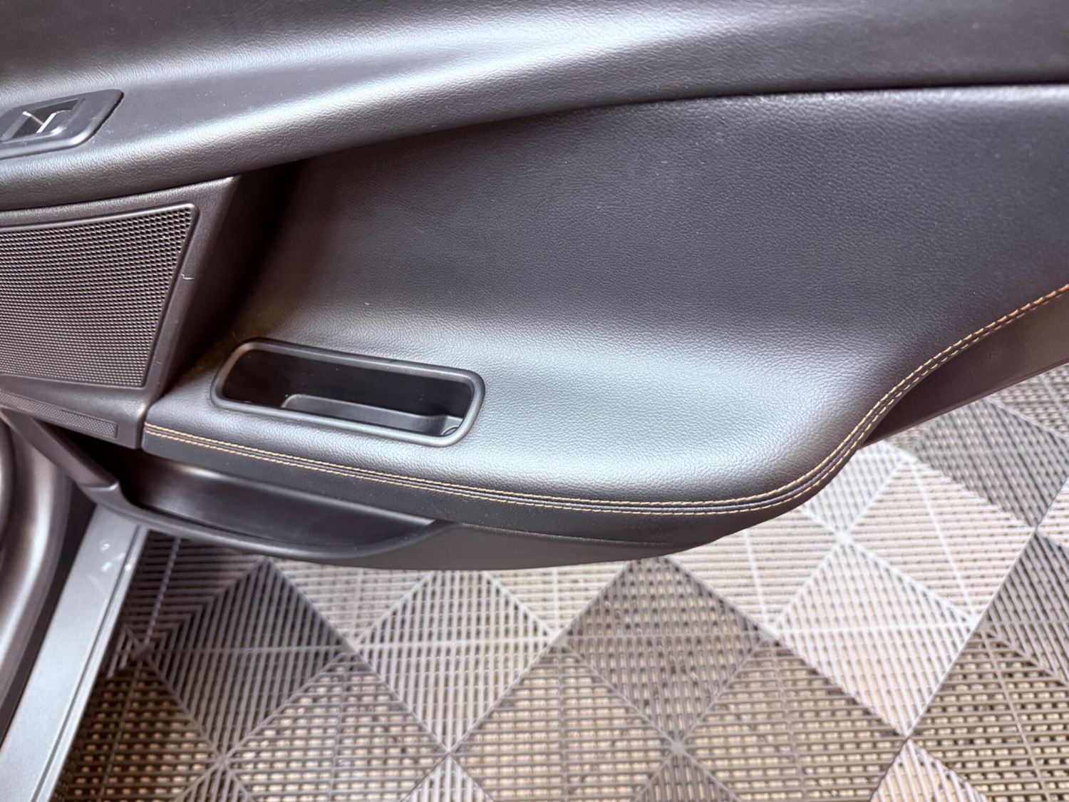 Used Jaguar XE 2016 for sale - 77793869: Photo 44