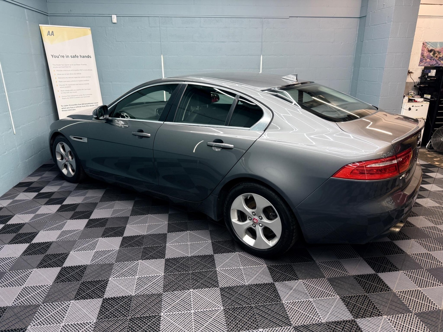 Used Jaguar XE 2016 for sale - 77793869: Photo 64