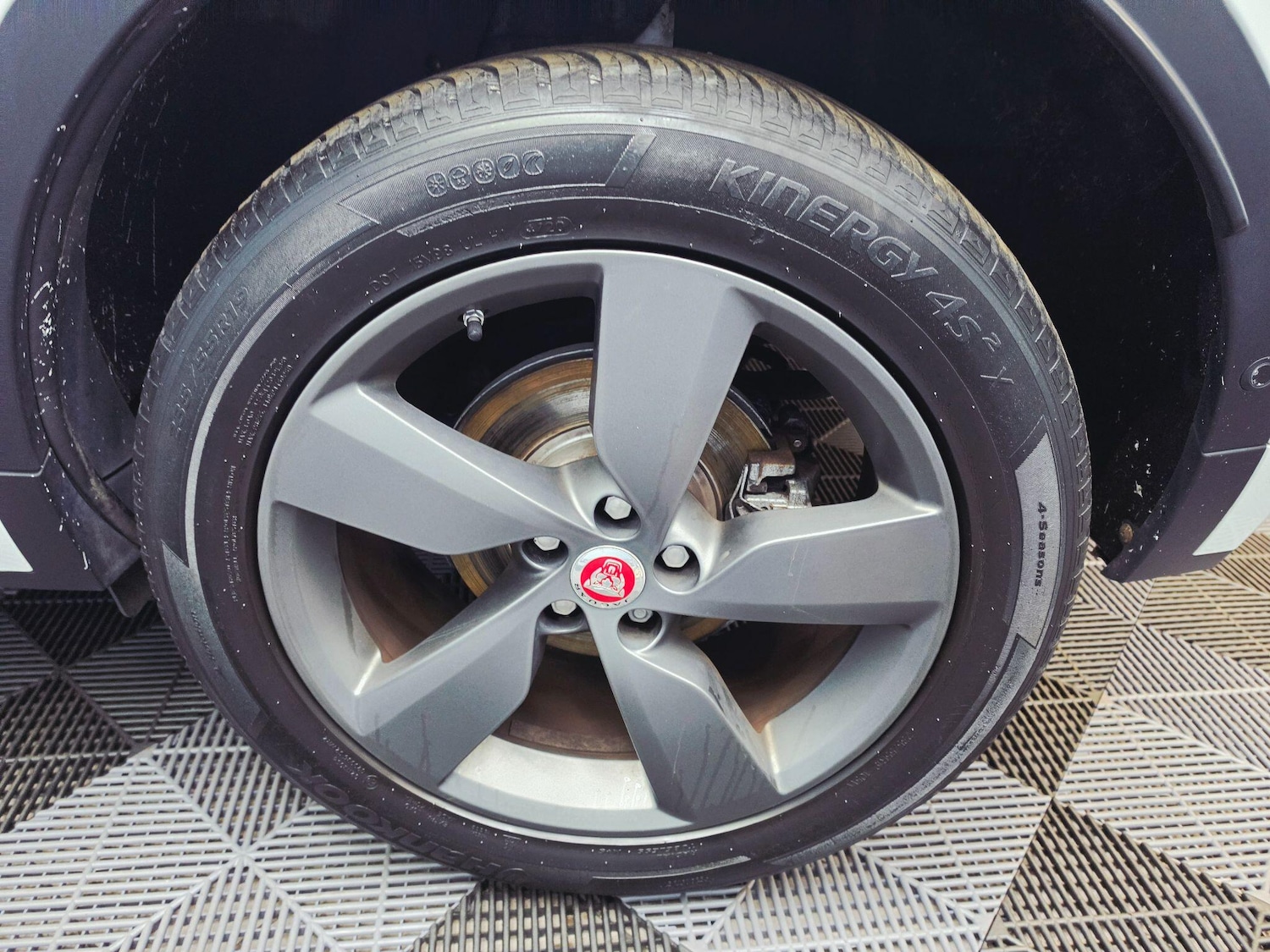 Used Jaguar E-Pace 2019 for sale - 78148362: Photo 36