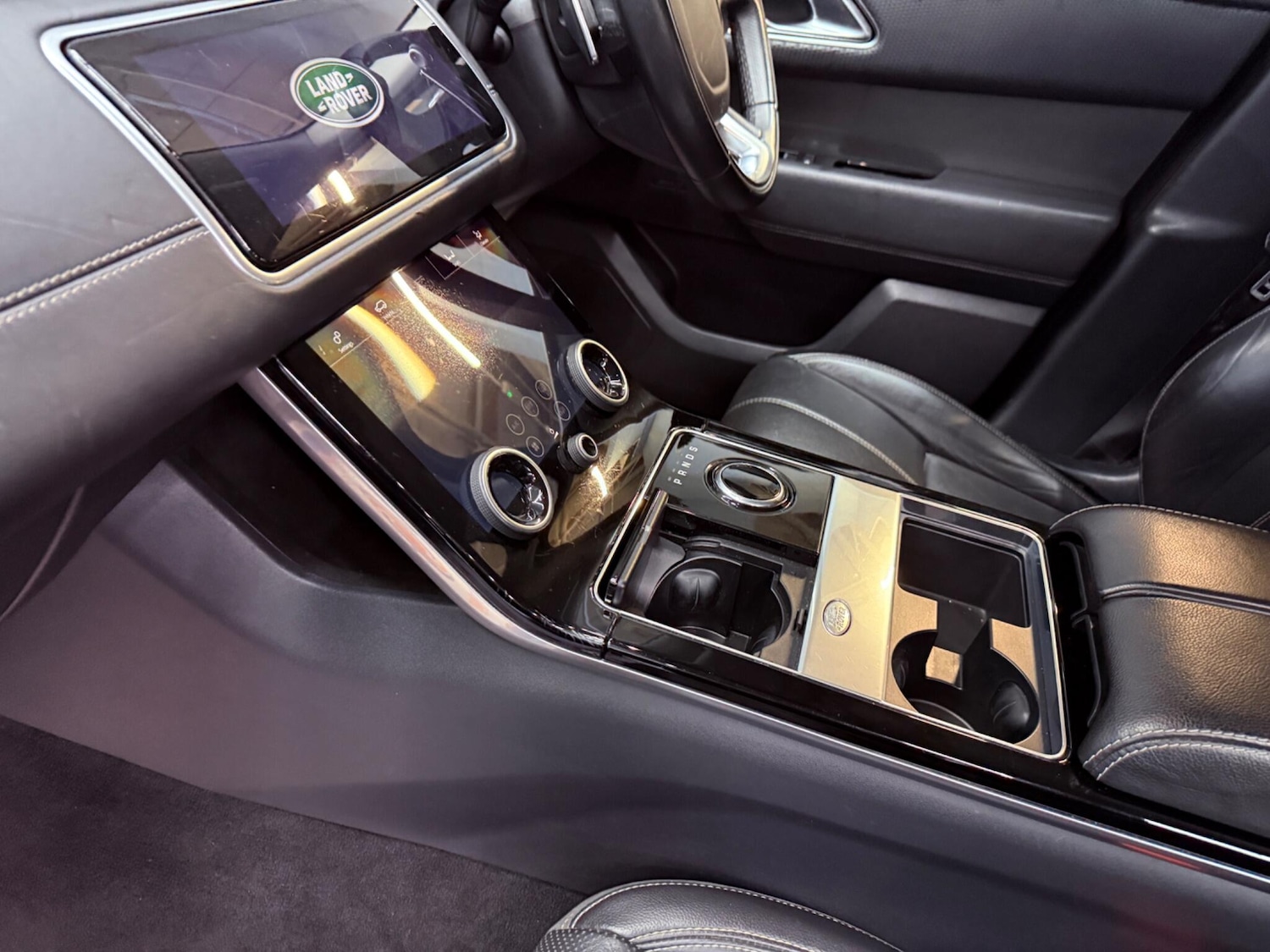 Used Land Rover Range Rover Velar 2019 for sale - 78185653: Photo 31