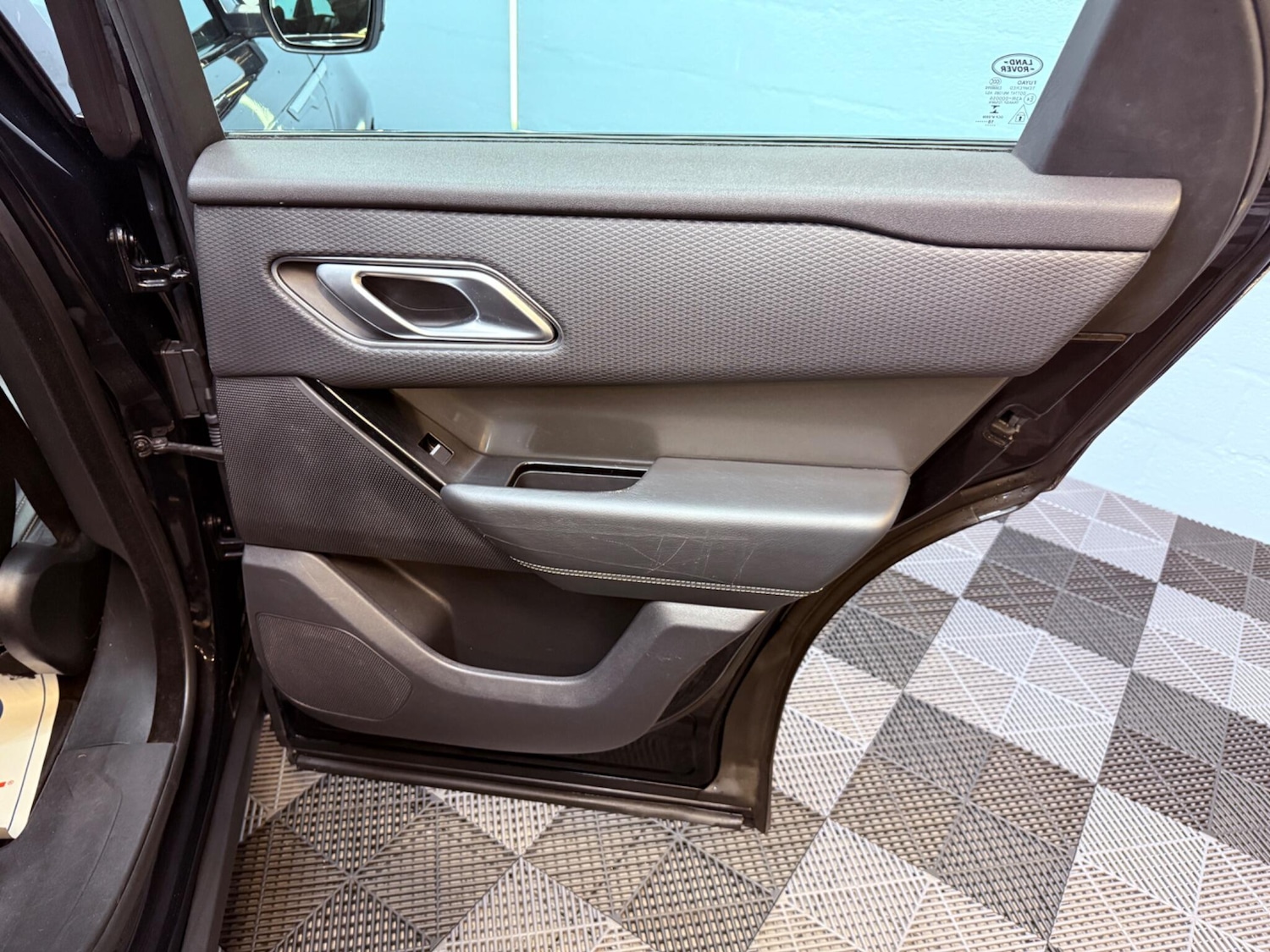 Used Land Rover Range Rover Velar 2019 for sale - 78185653: Photo 43