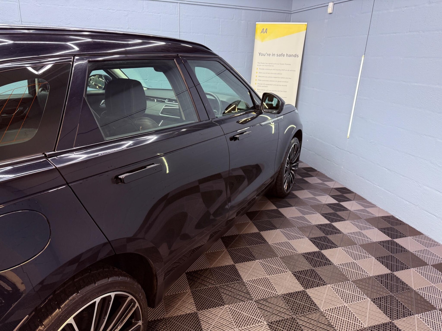 Used Land Rover Range Rover Velar 2019 for sale - 78185653: Photo 48