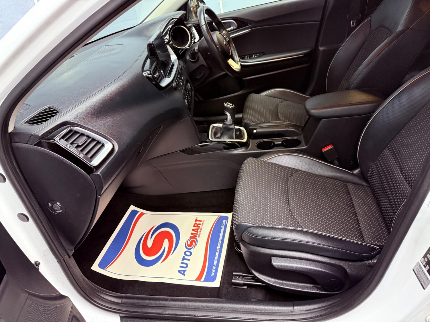 Used Kia Ceed 2019 for sale - 76388127: Photo 31