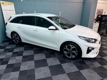 Used Kia Ceed 2019 for sale - 76388127: Photo