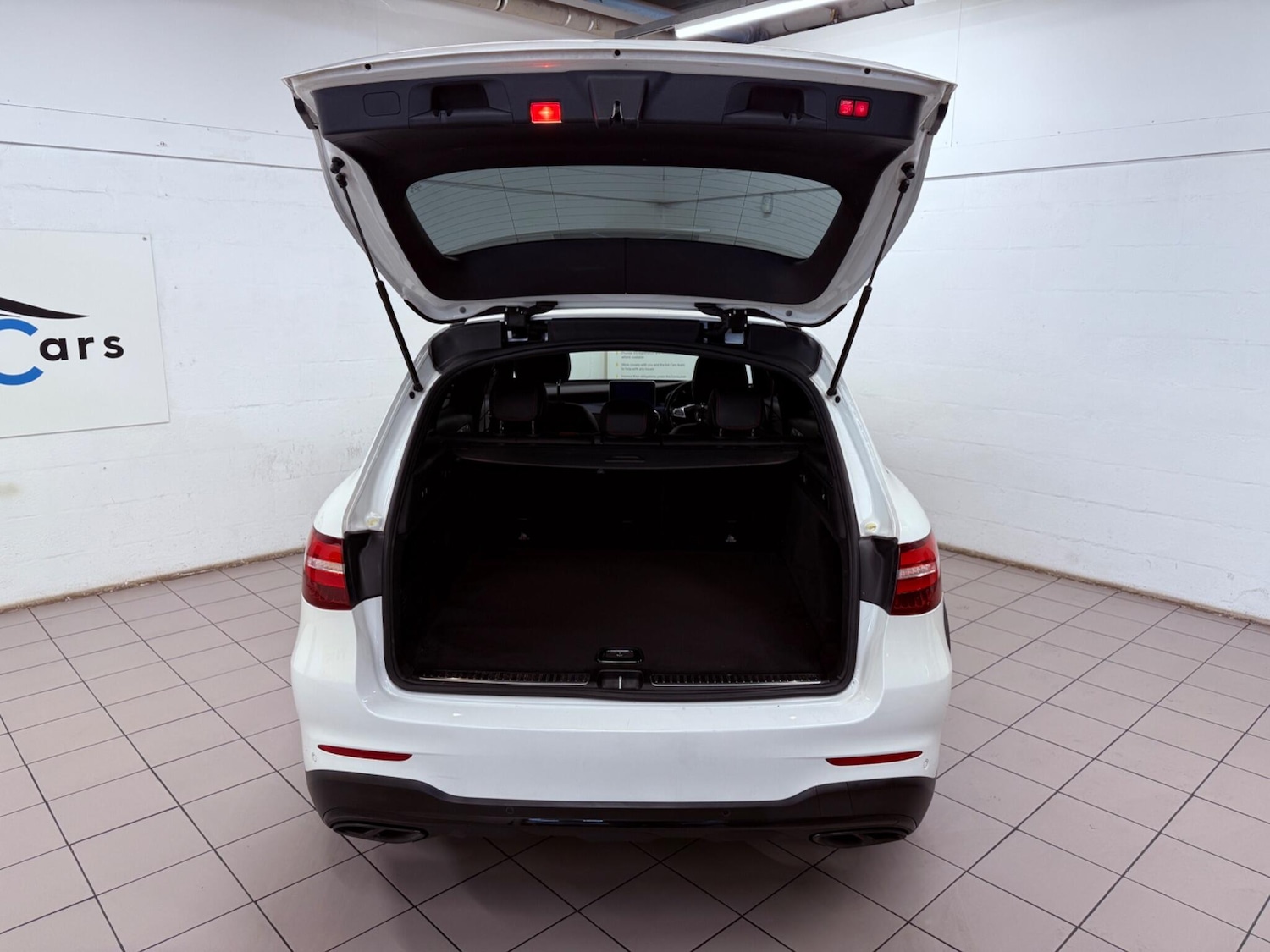 Used Mercedes-Benz GLC 2017 for sale - 76513097: Photo 35