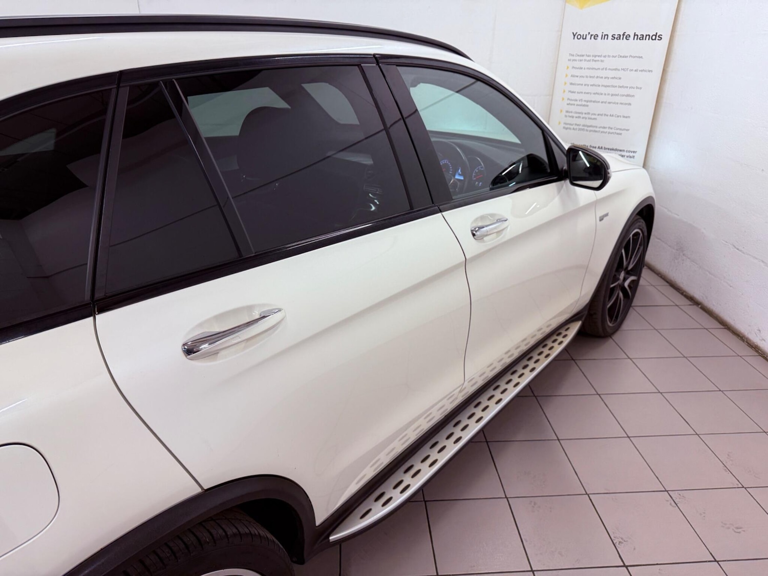 Used Mercedes-Benz GLC 2017 for sale - 76513097: Photo 46