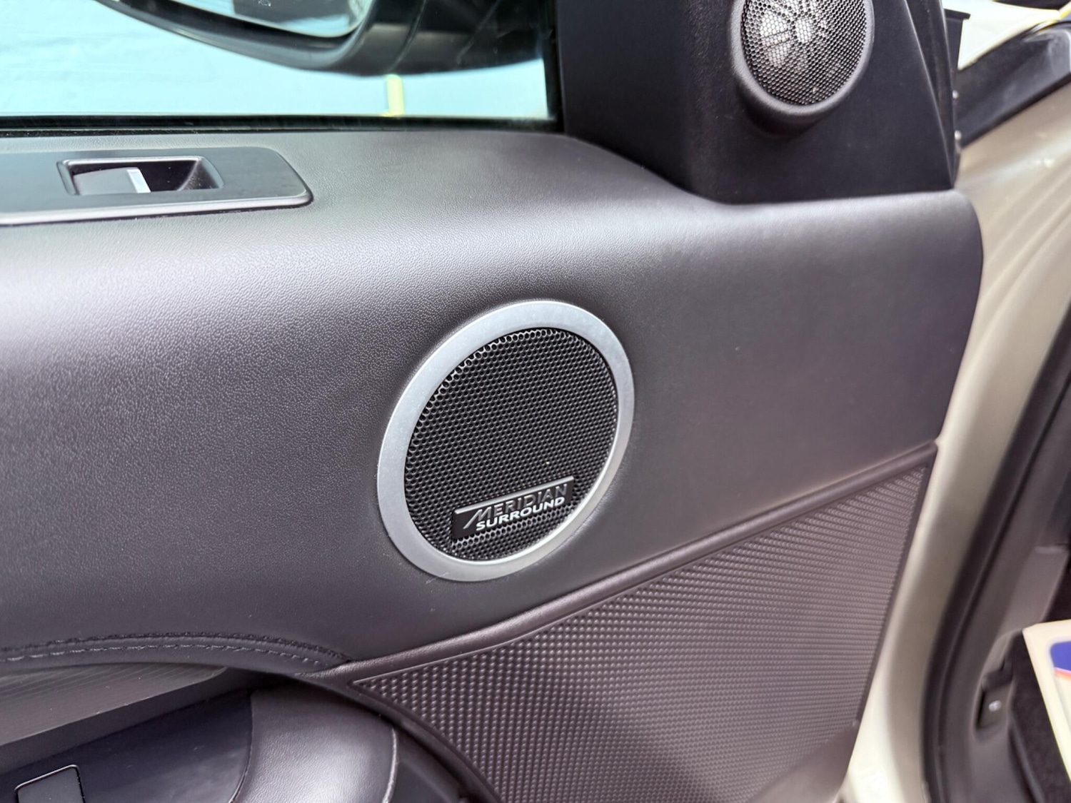 Used Land Rover Discovery 2017 for sale - 77386572: Photo 28