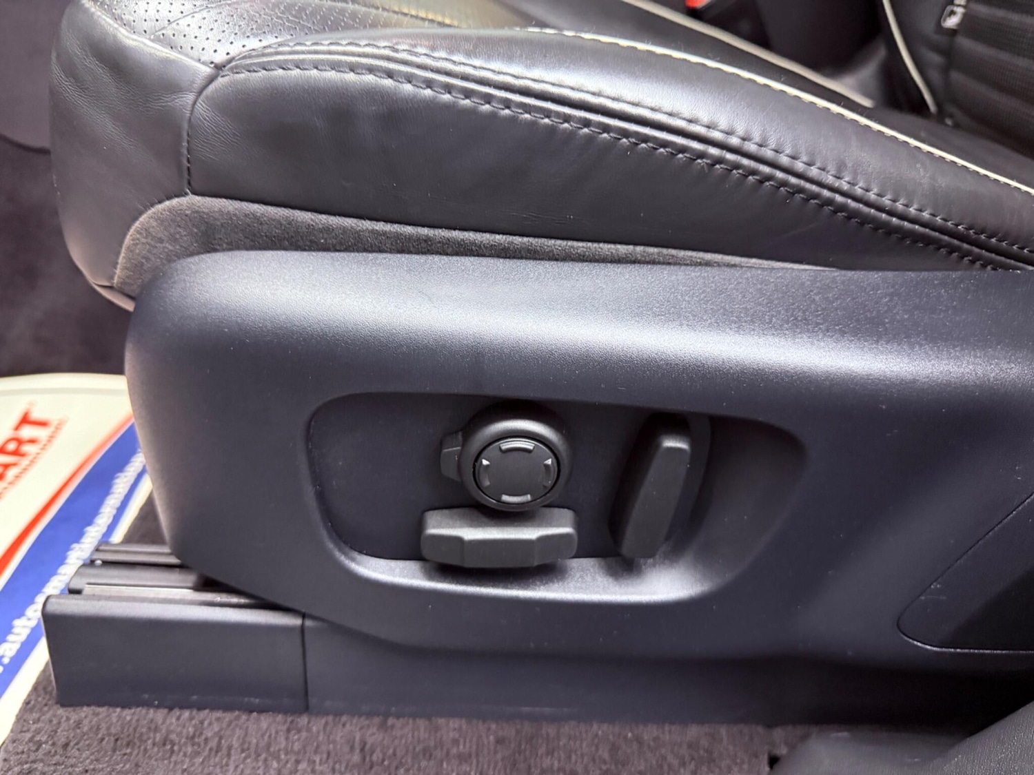 Used Land Rover Discovery 2017 for sale - 77386572: Photo 31