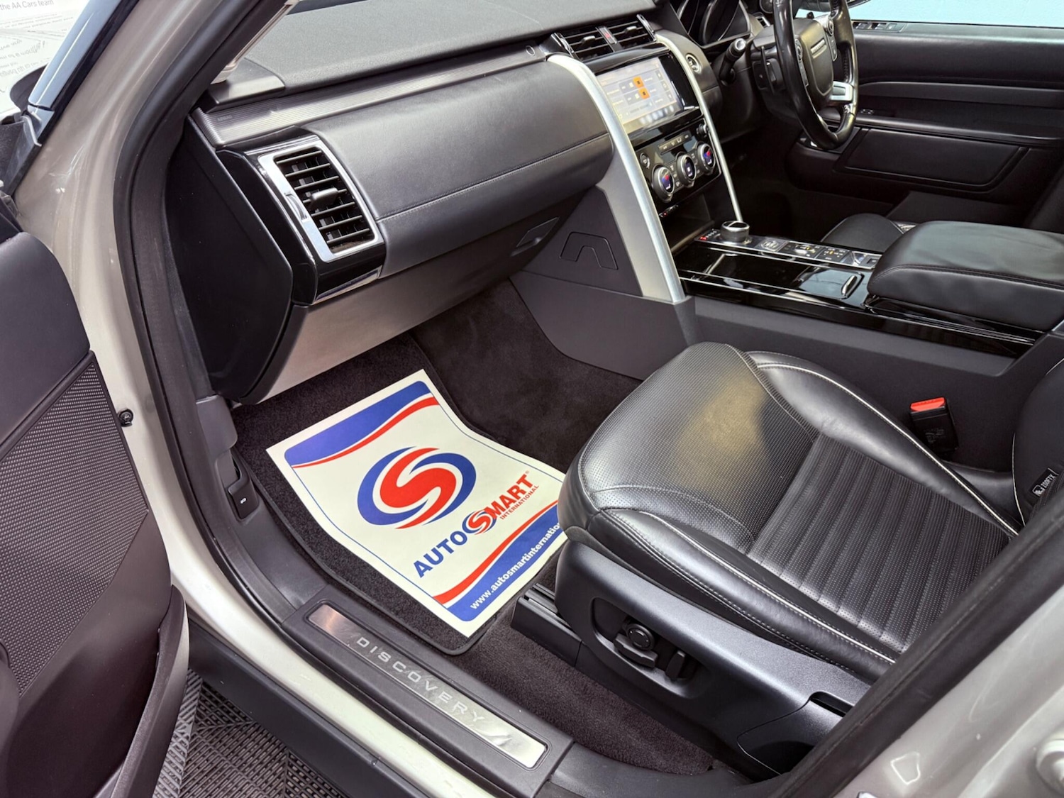 Used Land Rover Discovery 2017 for sale - 77386572: Photo 35