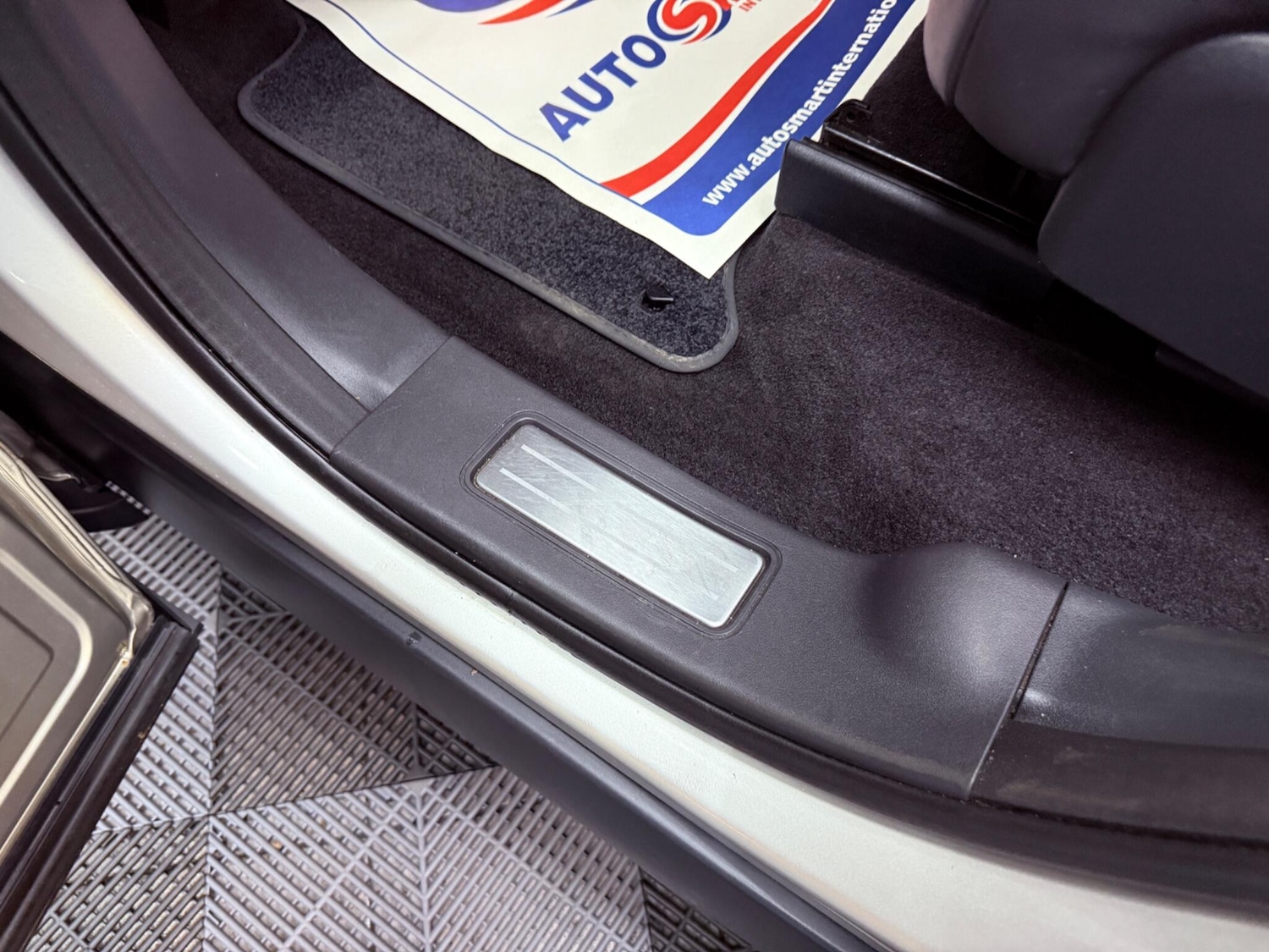 Used Land Rover Discovery 2017 for sale - 77386572: Photo 39