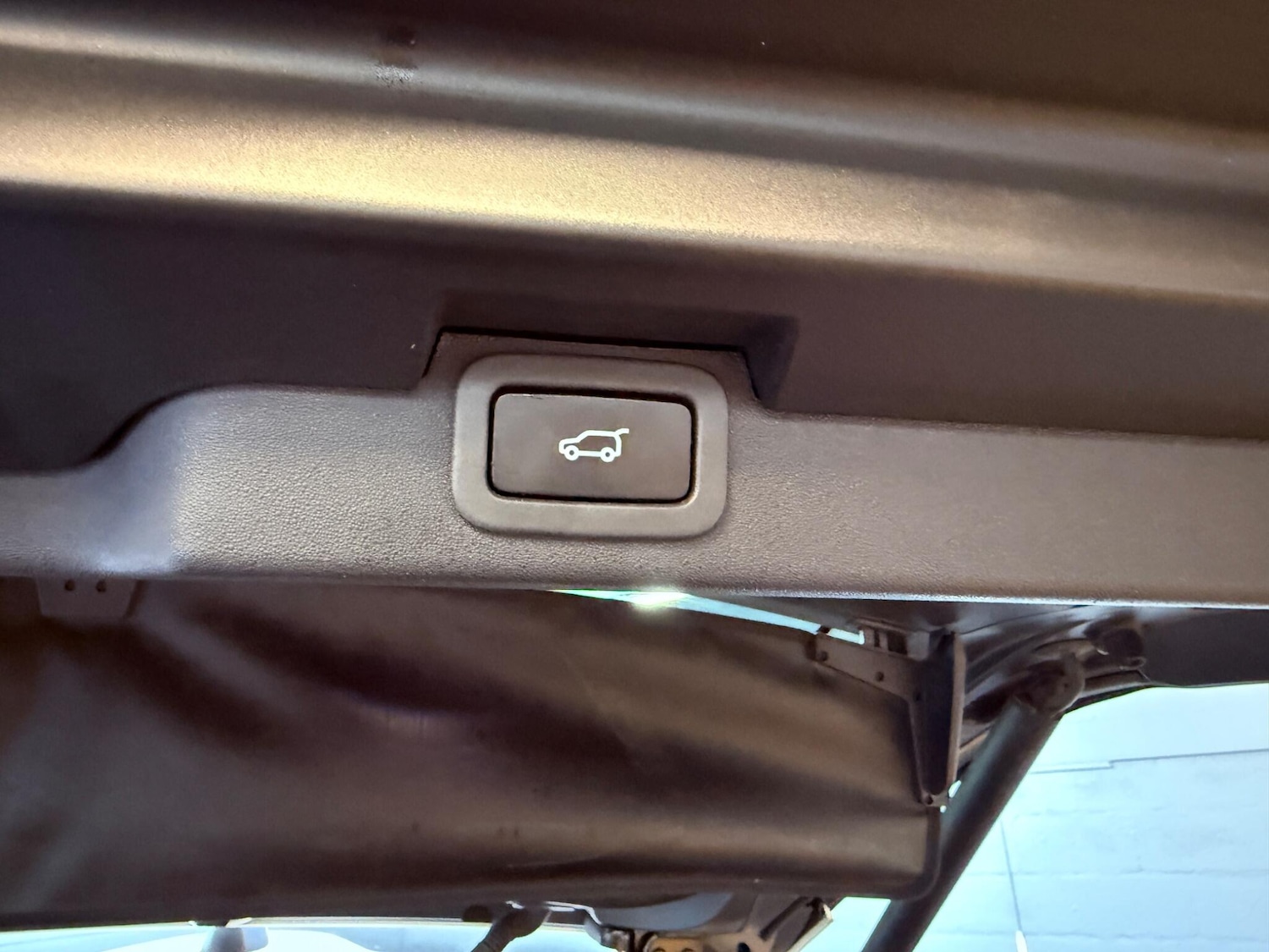 Used Land Rover Discovery 2017 for sale - 77386572: Photo 47