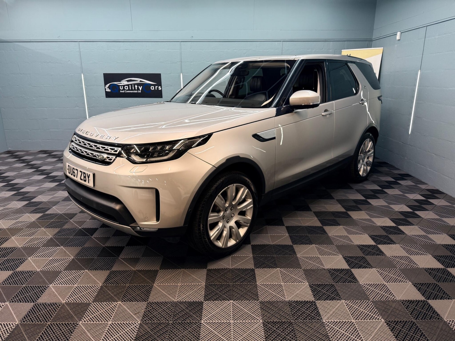 Used Land Rover Discovery 2017 for sale - 77386572: Photo 6