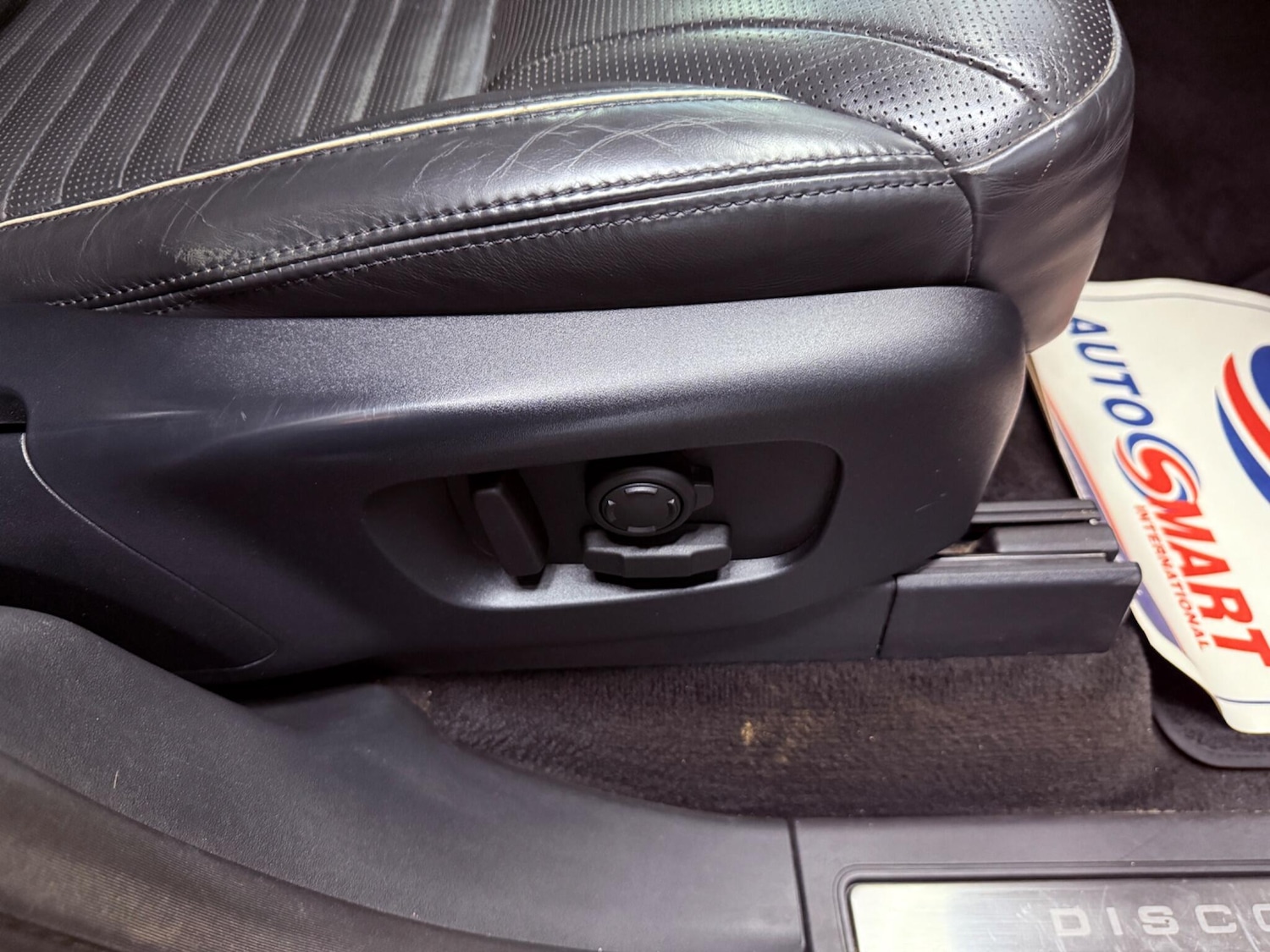 Used Land Rover Discovery 2017 for sale - 77386572: Photo 66