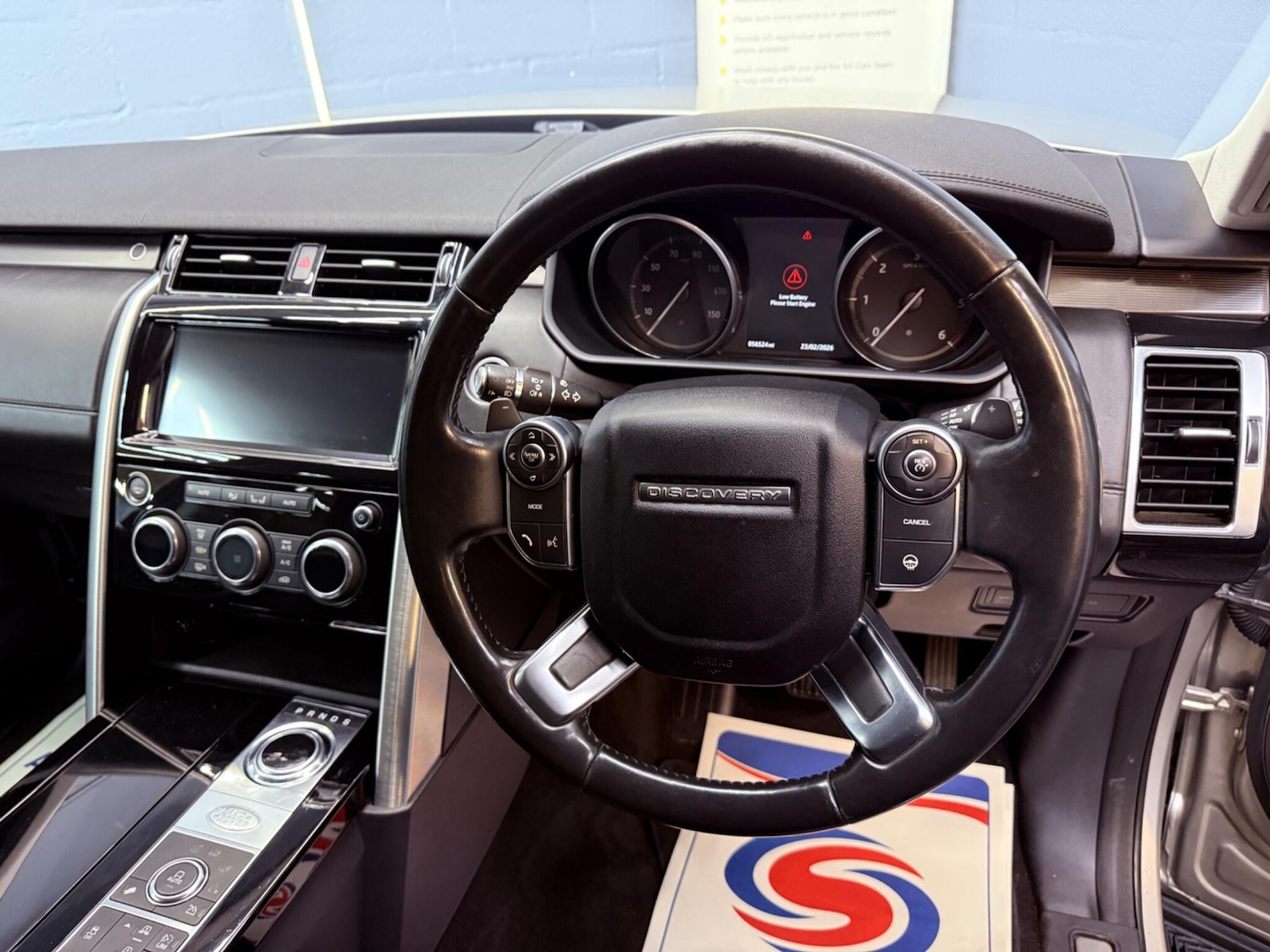 Used Land Rover Discovery 2017 for sale - 77386572: Photo 69