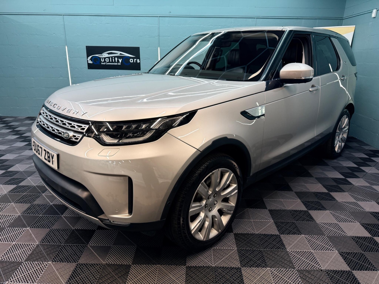 Used Land Rover Discovery 2017 for sale - 77386572: Photo 7