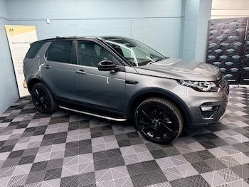 Used Land Rover Discovery Sport 2016 for sale - 78771721: Photo